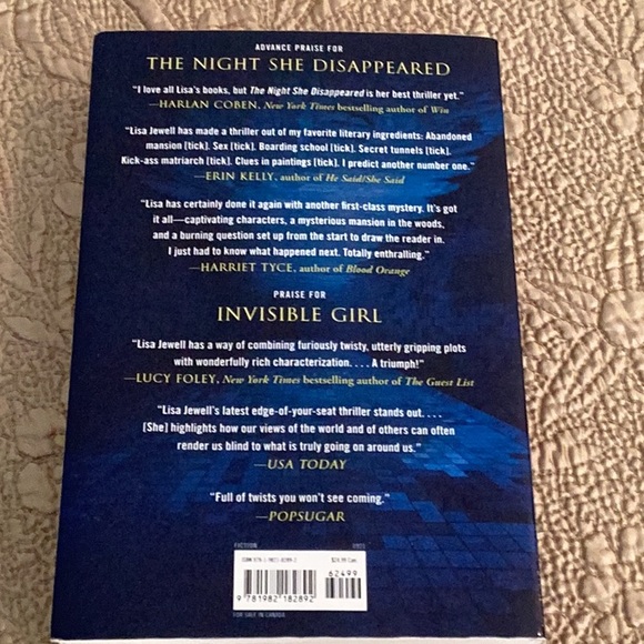 📚THE NIGHT SHE DISAPPEARED. - Picture 2 of 7